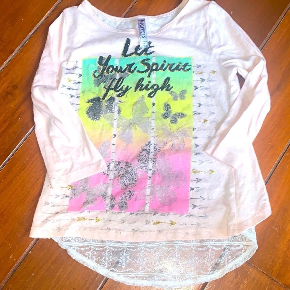 Girls top size medium 